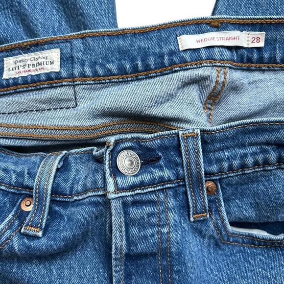 Levis Jeans Womens 28 Wedgie Straight Button Fly Big E 28x26 - Picture 8 of 9